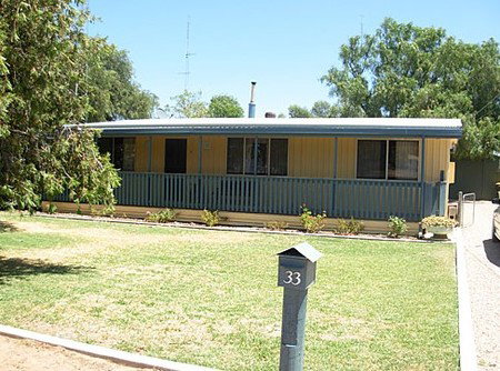 The Liteva Beach House - Darwin Holiday 1