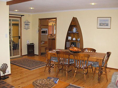 The Liteva Beach House - Darwin Holiday 3