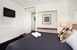 Byron Luxury Beach Houses - Darwin Holiday 2