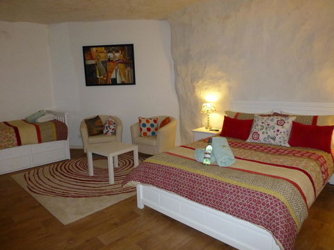 Underground Bed And Breakfast - Darwin Holiday 2