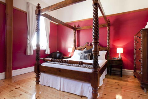 Balcony On Sixth Lodge - Darwin Holiday 5