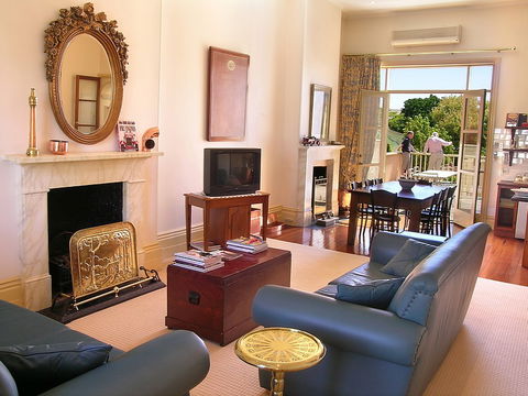 The Fire Station Inn - Residency Penthouse - Darwin Holiday 1