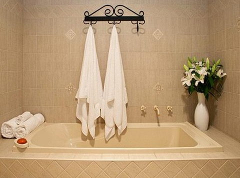 Winemakers Retreat - Darwin Holiday 1