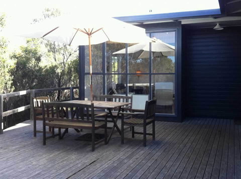 The Cheeky Wren - Darwin Holiday 2