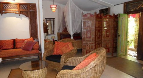 The Lotus Eater - Darwin Holiday 7