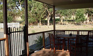 Lazy Days B&B Cottage - Darwin Holiday 2
