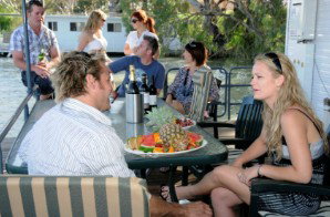 Moving Waters Self Contained Moored Houseboat - Darwin Holiday 2