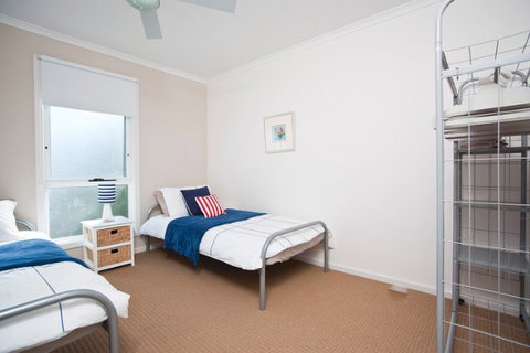 Coast & Vines @ Moana Beach - Darwin Holiday 6