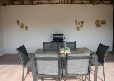 The Cottage At Ramco - Darwin Holiday 5