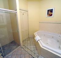 St Helens Cottages- Coach House - Darwin Holiday