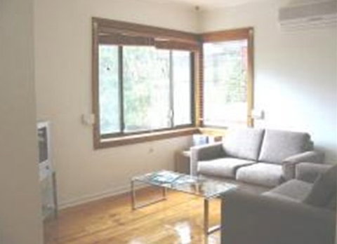 The Birches - Darwin Holiday 5