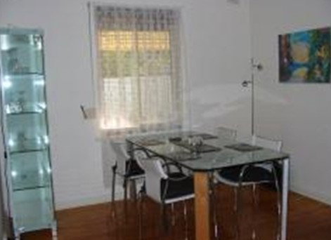 The Birches - Darwin Holiday 6