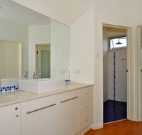 Seagulls at Hayborough - Darwin Holiday