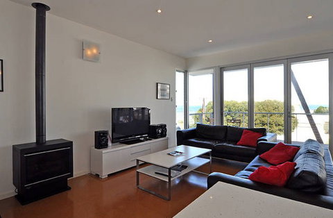 Seagulls At Hayborough - Darwin Holiday 5