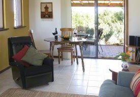 Linger Longer Vineyard - Darwin Holiday 0