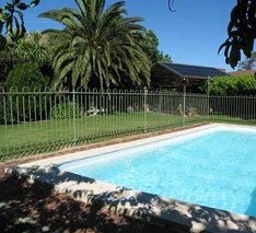 Linger Longer Vineyard - Darwin Holiday 5