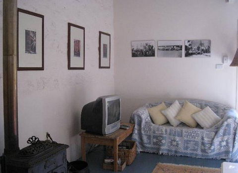 Peechabella Vineyards Bed & Breakfast - Darwin Holiday 4