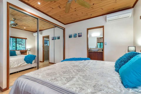 Platypus Springs Rainforest Retreat - Darwin Holiday 2