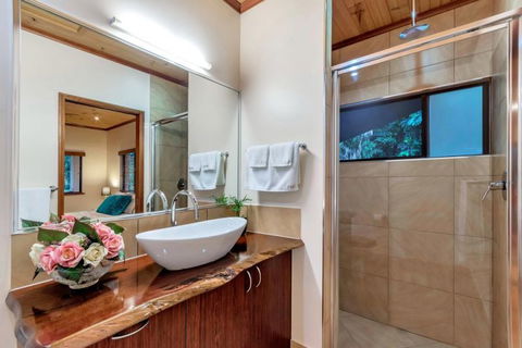 Platypus Springs Rainforest Retreat - Darwin Holiday 5