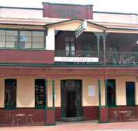 Central Hotel Zeehan - Darwin Holiday