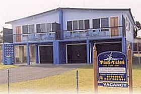 Fish-Tales On The Bay - Darwin Holiday 0