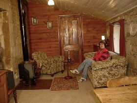 Colonial Cottages Of Ross - Historic Hudson Cottage - Darwin Holiday 0