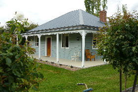 Ellendale TAS Darwin Holiday