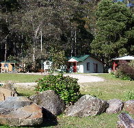 Mountainside Nature Retreat - Darwin Holiday