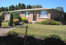 Sheffield Pioneer Holiday Units - Darwin Holiday 0