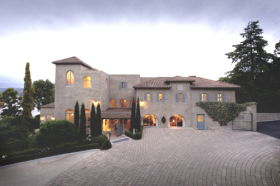 Howden TAS Darwin Holiday