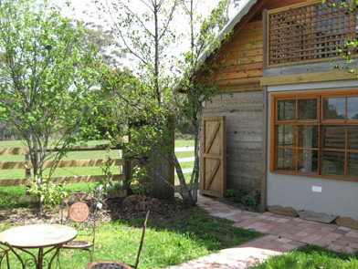 Amble Inn Cottage - Darwin Holiday 0