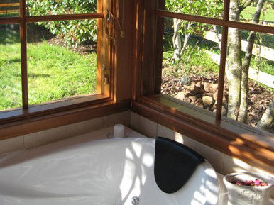 Amble Inn Cottage - Darwin Holiday 3