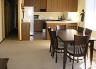 Sheffield Pioneer Holiday Units - Darwin Holiday 2