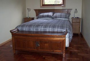 Cape Cottage - Sisters Beach Accommodation - Darwin Holiday 2