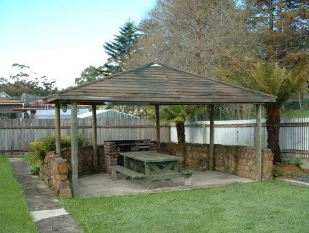 The Mill House - Darwin Holiday 1