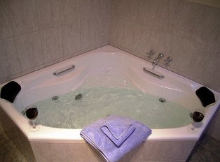 Queechy Cottages - Darwin Holiday 5