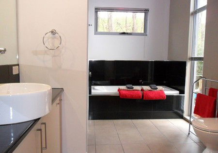 Ulverstone River Retreat - Darwin Holiday 1