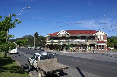 St Marys Hotel - Darwin Holiday 1