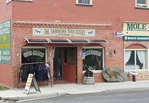 Mole Creek Hotel - Darwin Holiday 1