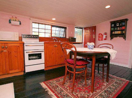 Hollyhock Cottage - Darwin Holiday 1