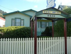 Cottage On Main - Darwin Holiday 1