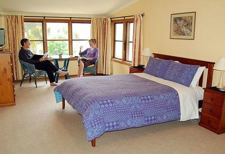 Mole Creek Lodge - Darwin Holiday 1