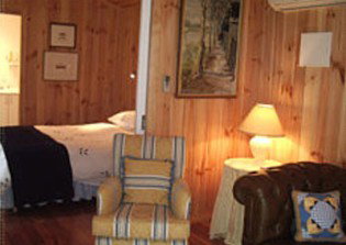 Summer Cottage - Darwin Holiday 3