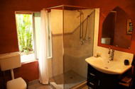 Cedar Park Rainforest Resort - Darwin Holiday 1