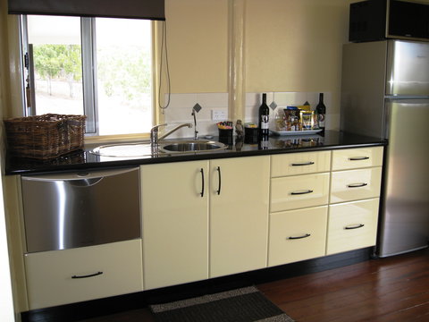 Barking Owl Retreat - Darwin Holiday 2