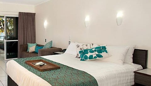 Castaways Resort And Spa Mission Beach - Darwin Holiday 1