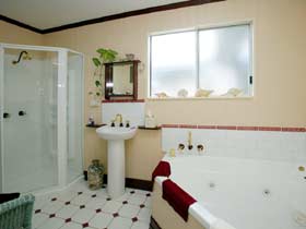 Kilkivan QLD Darwin Holiday