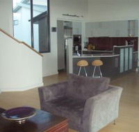 Moorhen Cove - Darwin Holiday