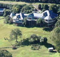 The Spotted Chook Ferme Auberge and Amelies Petite Maison - Darwin Holiday