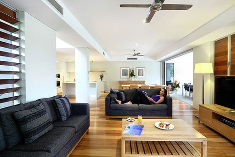 RACV Noosa Resort - Darwin Holiday 5